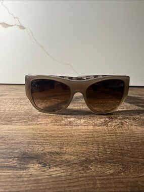 Authentic CHANEL TAUPE Sunglasses. Preloved with scratches on acetate. 5297